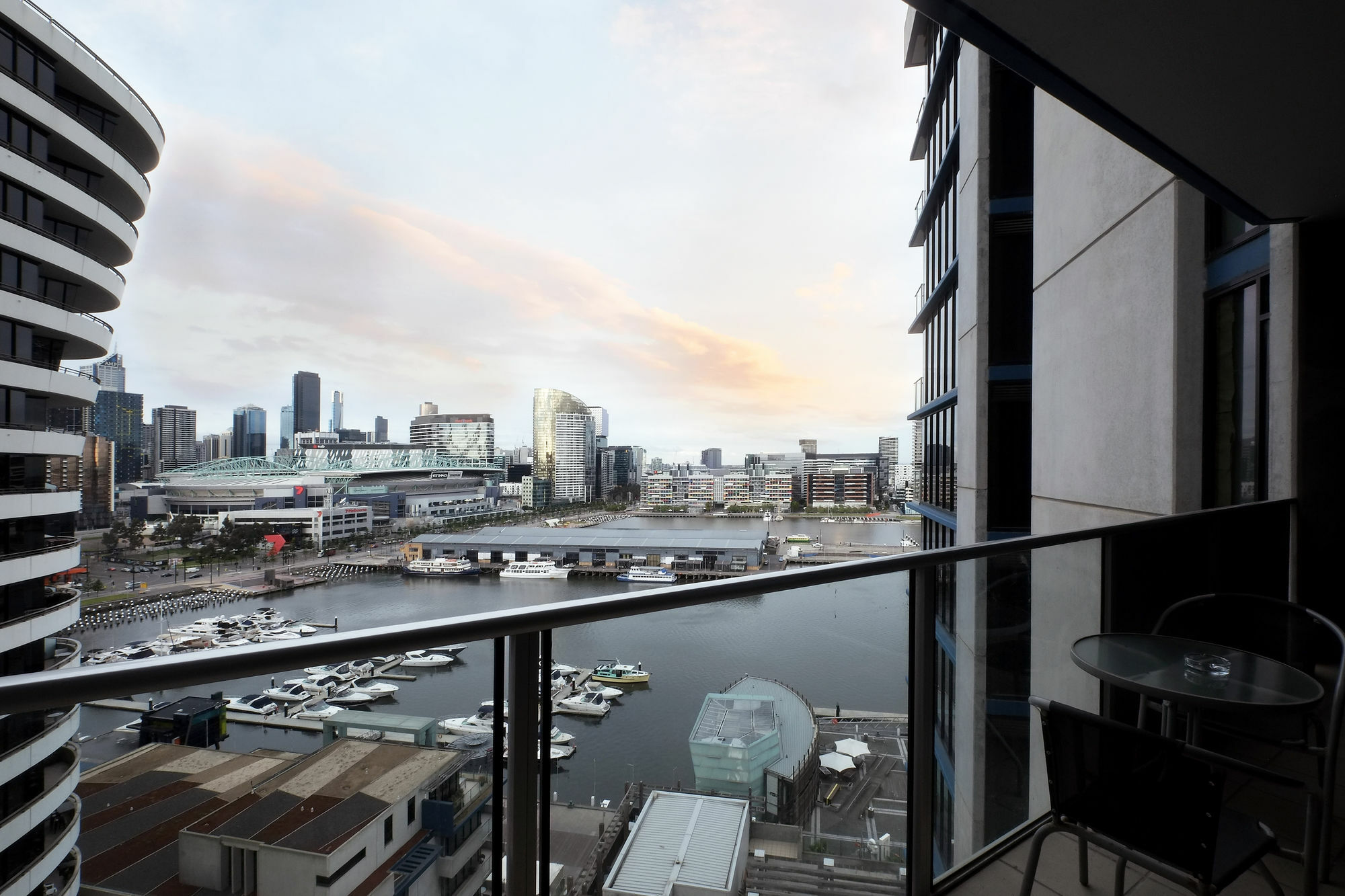 Acd Apartments Melbourne Zewnętrze zdjęcie