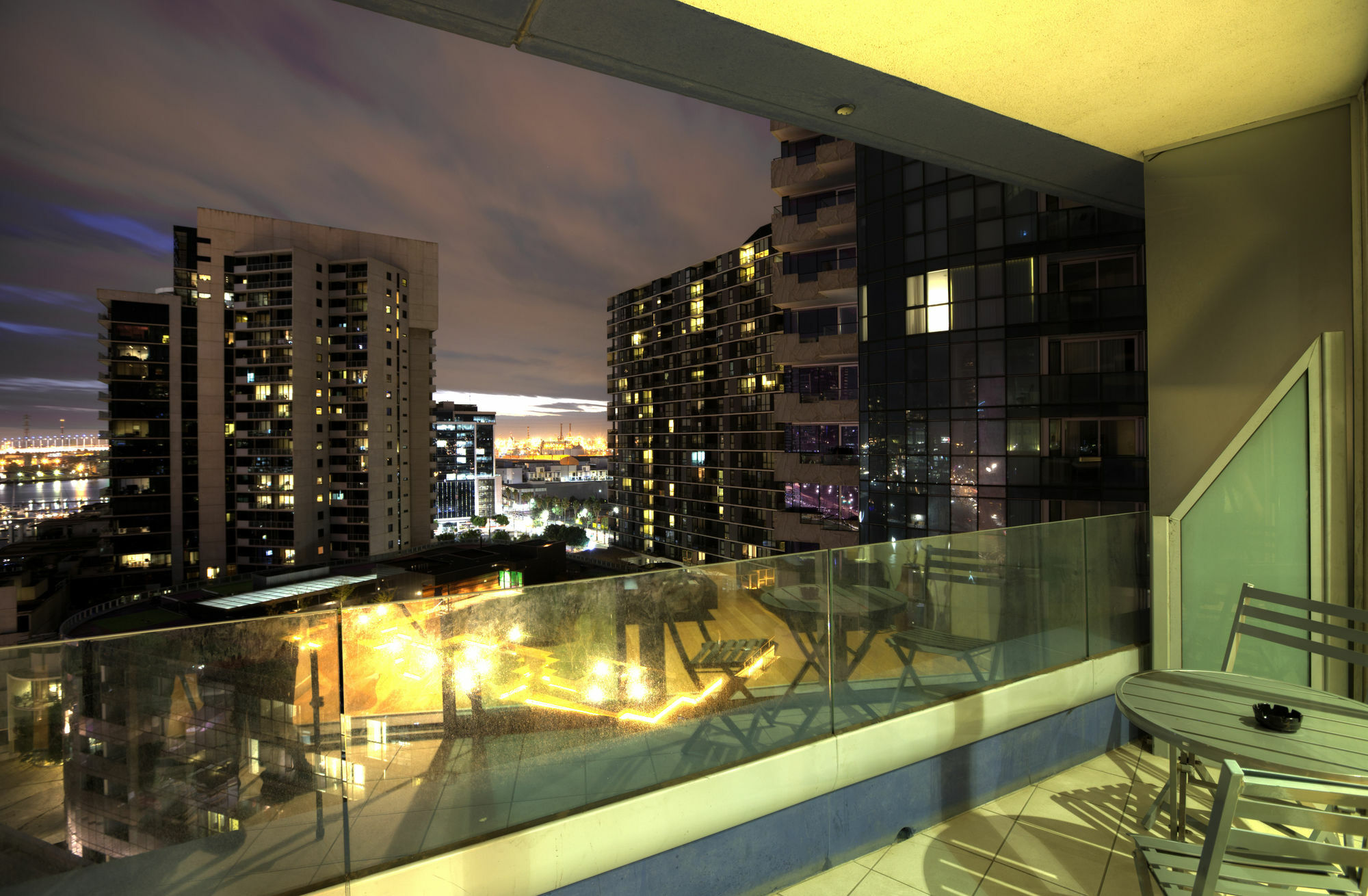 Acd Apartments Melbourne Zewnętrze zdjęcie